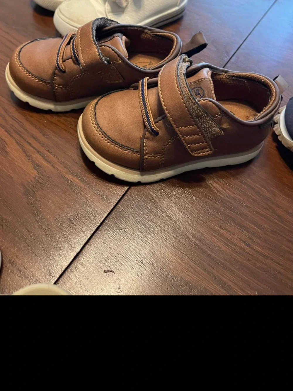 Stride Rite Brown Hook-and-Loop Toddler Dress Sneakers